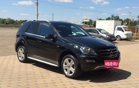Mercedes-Benz M-Класс, 2010 год, 1 700 000 рублей, 3 фотография