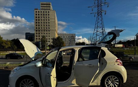 Peugeot 208 II, 2013 год, 590 000 рублей, 21 фотография