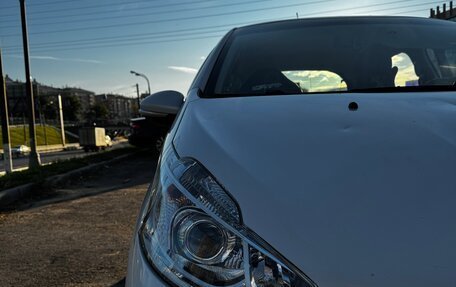 Peugeot 208 II, 2013 год, 590 000 рублей, 18 фотография