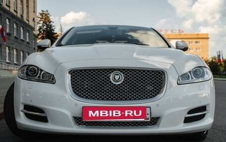 Jaguar XJ IV (X351), 2012 год, 1 900 000 рублей, 5 фотография