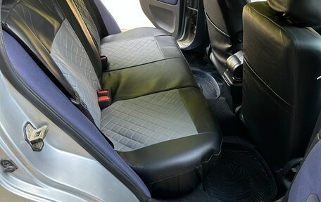 Mitsubishi Carisma I, 2001 год, 420 000 рублей, 13 фотография