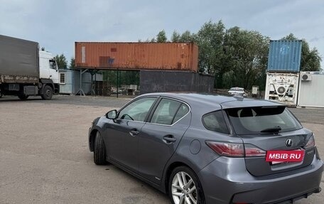Lexus CT I рестайлинг, 2017 год, 2 200 000 рублей, 4 фотография