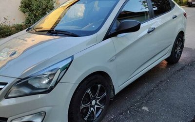 Hyundai Solaris II рестайлинг, 2015 год, 989 000 рублей, 1 фотография