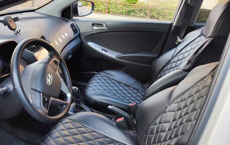 Hyundai Solaris II рестайлинг, 2015 год, 989 000 рублей, 13 фотография