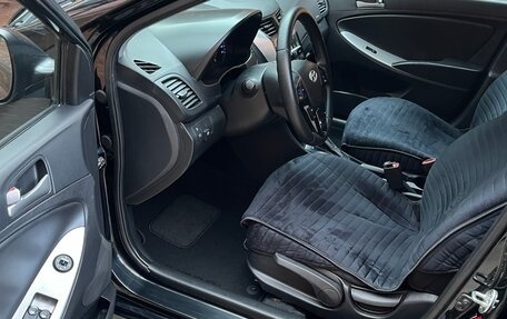 Hyundai Solaris II рестайлинг, 2015 год, 850 000 рублей, 7 фотография