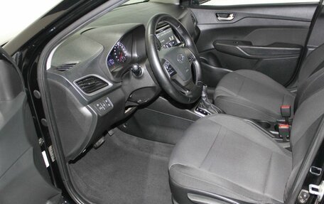 Hyundai Solaris II рестайлинг, 2018 год, 1 099 000 рублей, 17 фотография