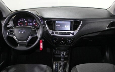 Hyundai Solaris II рестайлинг, 2018 год, 1 099 000 рублей, 15 фотография