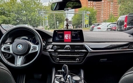 BMW 5 серия, 2018 год, 3 700 000 рублей, 8 фотография