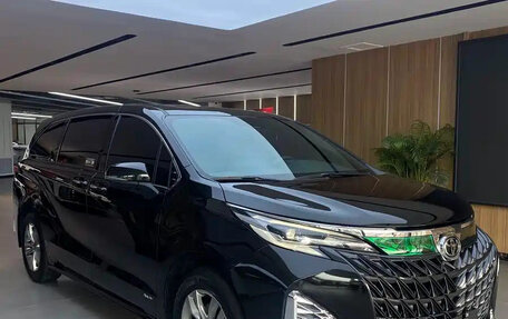 Toyota Sienna, 2024 год, 5 280 777 рублей, 3 фотография