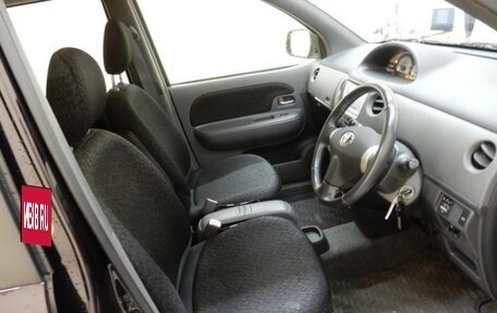 Toyota Sienta I, 2012 год, 740 000 рублей, 6 фотография