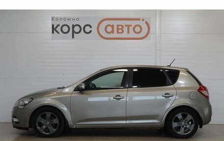 KIA cee'd I рестайлинг, 2012 год, 698 000 рублей, 2 фотография