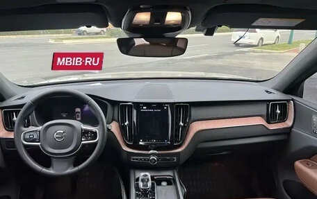 Volvo XC60 II, 2025 год, 4 190 099 рублей, 8 фотография