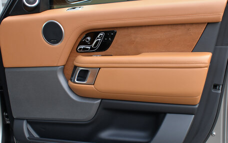 Land Rover Range Rover IV рестайлинг, 2019 год, 9 990 000 рублей, 33 фотография