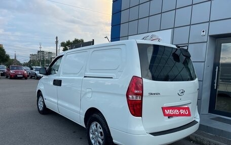 Hyundai Grand Starex Grand Starex I рестайлинг 2, 2009 год, 847 000 рублей, 4 фотография