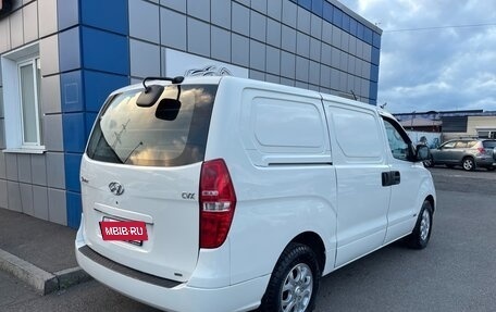 Hyundai Grand Starex Grand Starex I рестайлинг 2, 2009 год, 847 000 рублей, 3 фотография