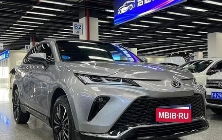 Toyota Venza, 2022 год, 2 550 060 рублей, 3 фотография