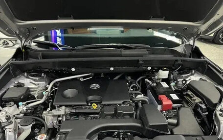 Toyota Venza, 2022 год, 2 550 060 рублей, 12 фотография