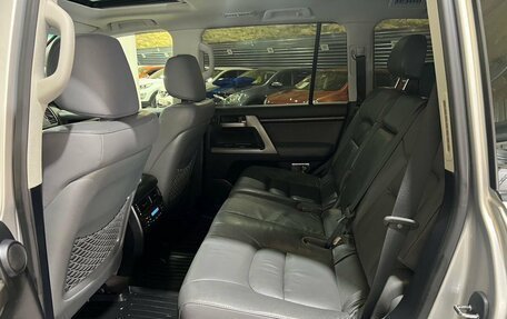 Toyota Land Cruiser 200, 2010 год, 3 000 000 рублей, 15 фотография