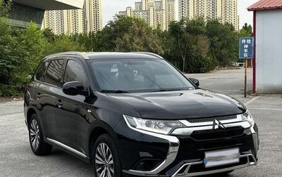 Mitsubishi Outlander III рестайлинг 3, 2021 год, 1 615 000 рублей, 1 фотография
