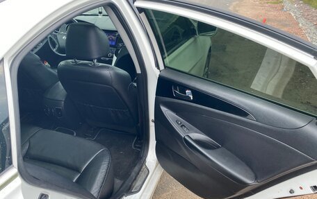 Hyundai Sonata VI, 2012 год, 1 350 000 рублей, 9 фотография