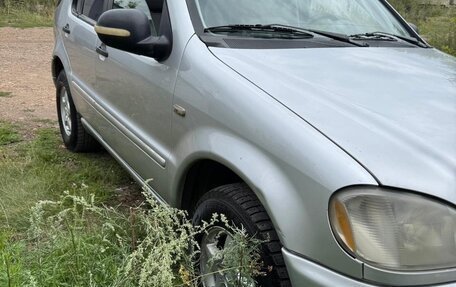 Mercedes-Benz M-Класс, 2000 год, 450 000 рублей, 3 фотография