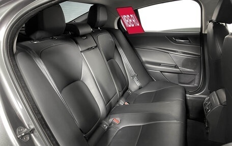 Jaguar XE I рестайлинг, 2016 год, 1 539 000 рублей, 11 фотография