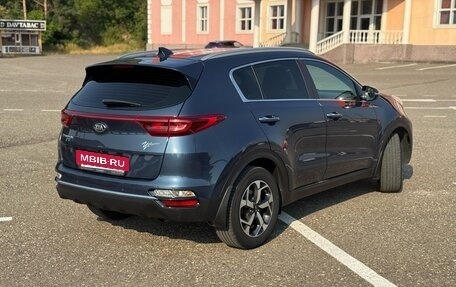 KIA Sportage IV рестайлинг, 2018 год, 2 350 000 рублей, 2 фотография