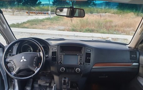 Mitsubishi Pajero IV, 2007 год, 1 750 000 рублей, 5 фотография
