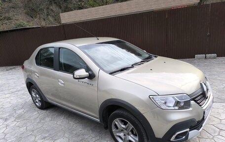Renault Logan II, 2021 год, 850 000 рублей, 2 фотография
