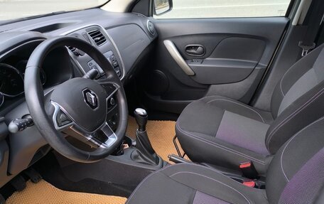 Renault Logan II, 2021 год, 850 000 рублей, 7 фотография