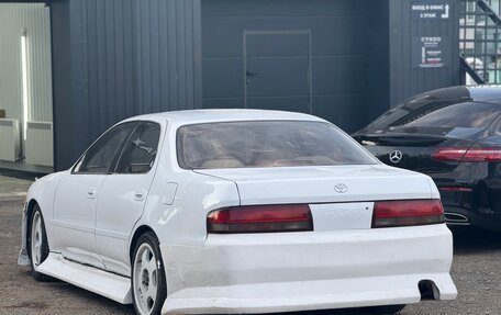 Toyota Cresta, 1993 год, 660 000 рублей, 2 фотография