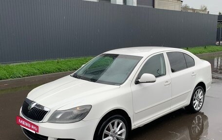 Skoda Octavia, 2011 год, 800 000 рублей, 8 фотография