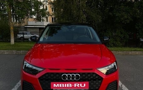 Audi A1, 2021 год, 2 900 000 рублей, 32 фотография