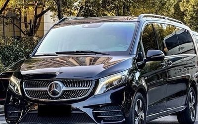 Mercedes-Benz V-Класс, 2021 год, 4 890 000 рублей, 1 фотография