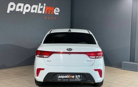 KIA Rio IV, 2020 год, 1 200 000 рублей, 4 фотография