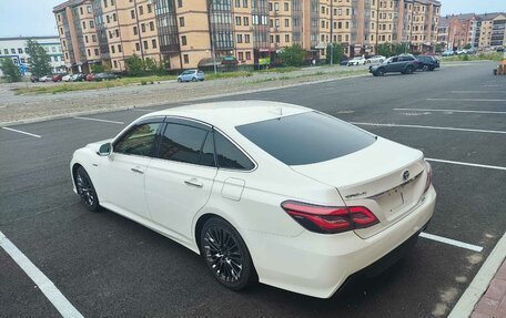 Toyota Crown, 2018 год, 2 540 000 рублей, 10 фотография