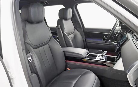 Land Rover Range Rover IV рестайлинг, 2023 год, 10 750 500 рублей, 30 фотография