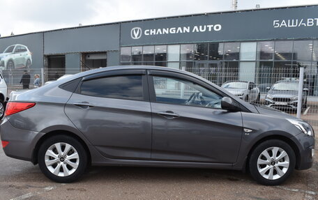Hyundai Solaris II рестайлинг, 2016 год, 1 100 000 рублей, 7 фотография