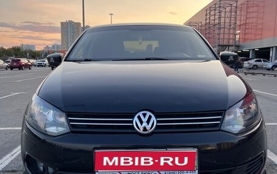 Volkswagen Polo VI (EU Market), 2013 год, 490 000 рублей, 1 фотография