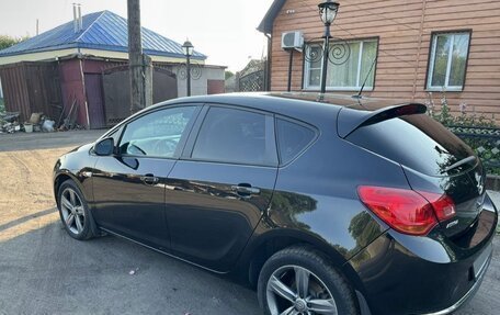 Opel Astra J, 2012 год, 890 000 рублей, 3 фотография