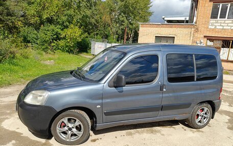 Peugeot Partner II рестайлинг 2, 2010 год, 560 000 рублей, 2 фотография