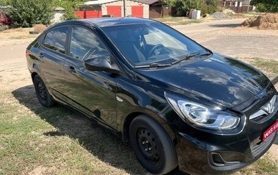 Hyundai Solaris II рестайлинг, 2011 год, 535 000 рублей, 1 фотография