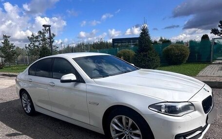 BMW 5 серия, 2016 год, 2 200 000 рублей, 10 фотография