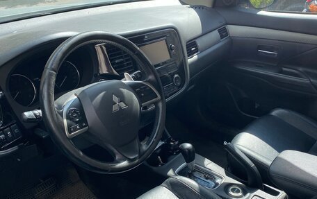 Mitsubishi Outlander III рестайлинг 3, 2012 год, 1 250 000 рублей, 2 фотография