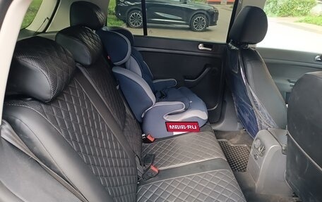 Volkswagen Golf Plus II, 2013 год, 950 000 рублей, 28 фотография