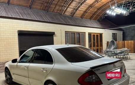 Mercedes-Benz E-Класс, 2006 год, 1 850 000 рублей, 3 фотография