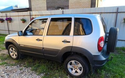 Chevrolet Niva I рестайлинг, 2013 год, 560 000 рублей, 1 фотография