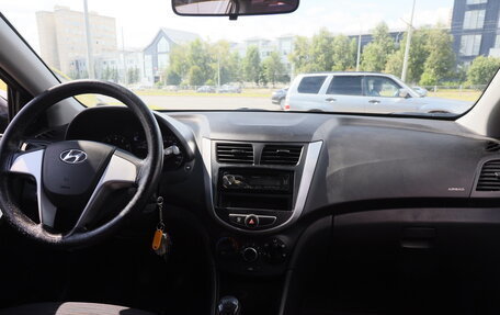 Hyundai Solaris II рестайлинг, 2016 год, 941 860 рублей, 20 фотография