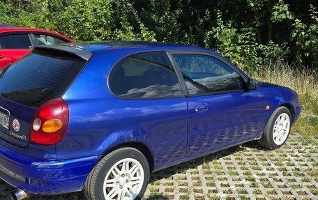 Toyota Corolla, 2000 год, 225 000 рублей, 3 фотография