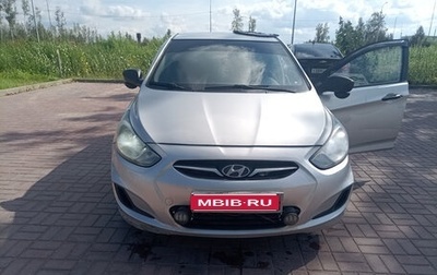 Hyundai Solaris II рестайлинг, 2012 год, 690 000 рублей, 1 фотография